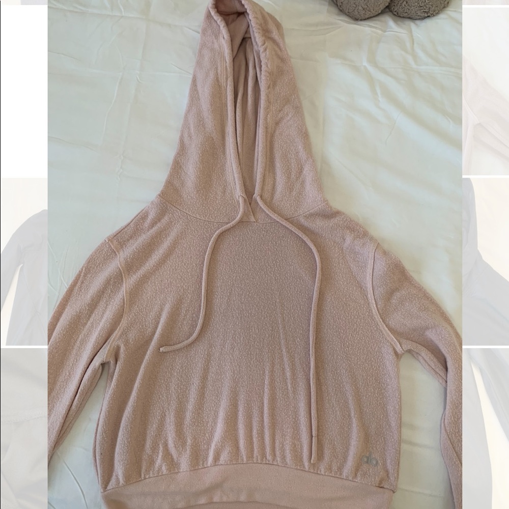 Alo yoga cropped baby pink hoodie